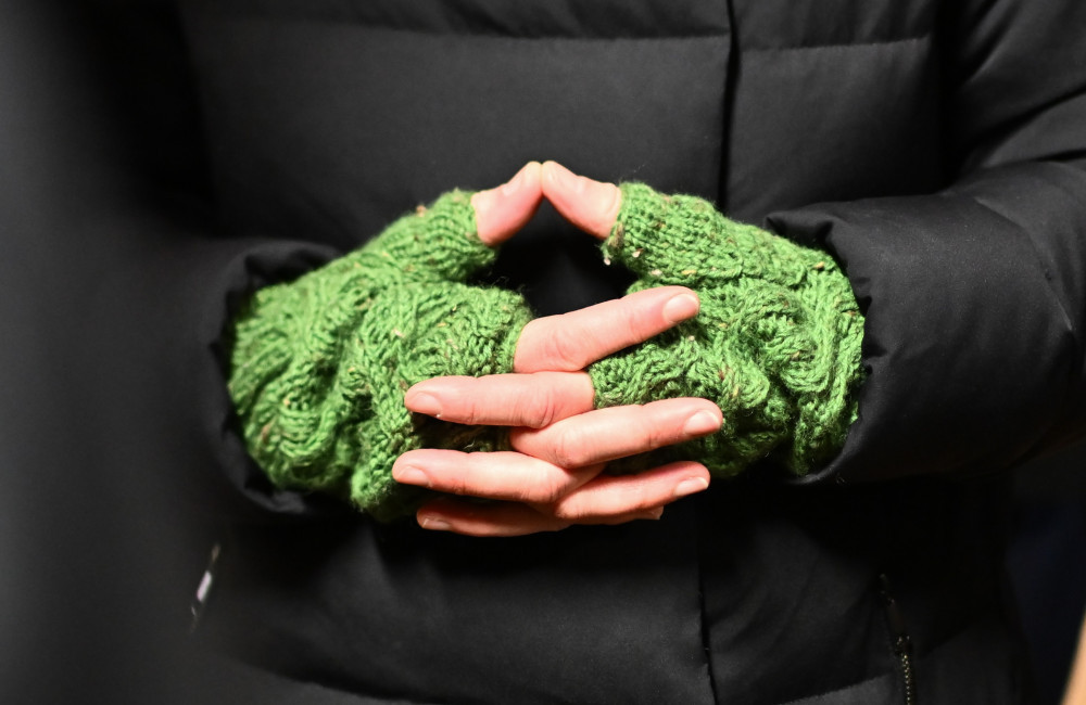 Gloves more contaminated than a toilet seat