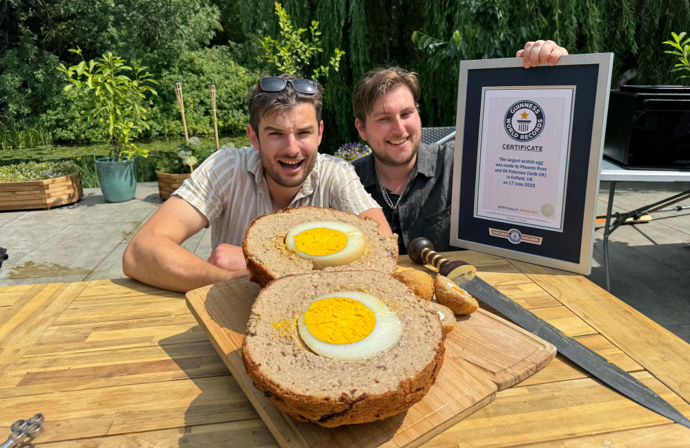 Social media chefs cook world's biggest scotch egg