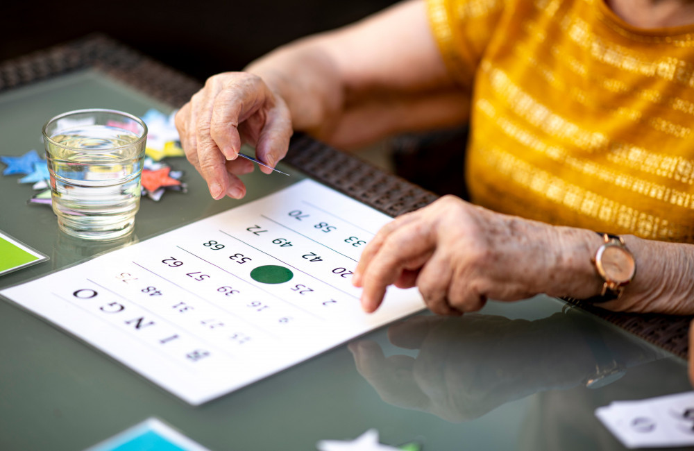 Playing bingo helps people live longer
