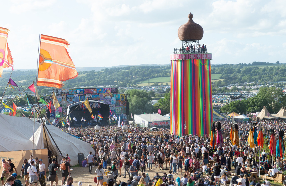 People with autism may struggle to hear in busy crowds, study suggests