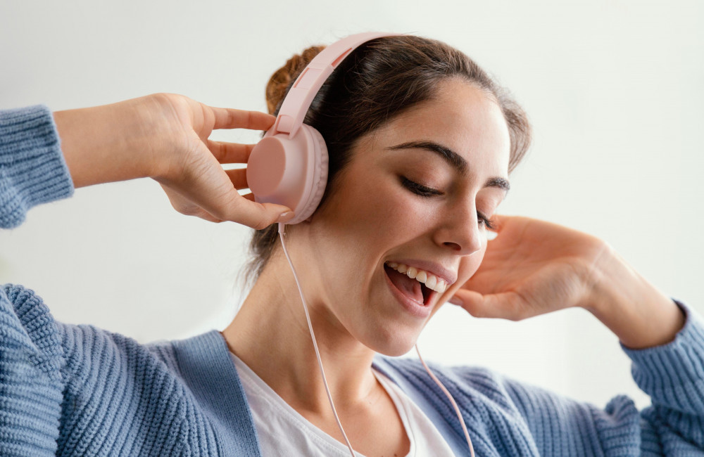 Listening to music slashes dementia risk