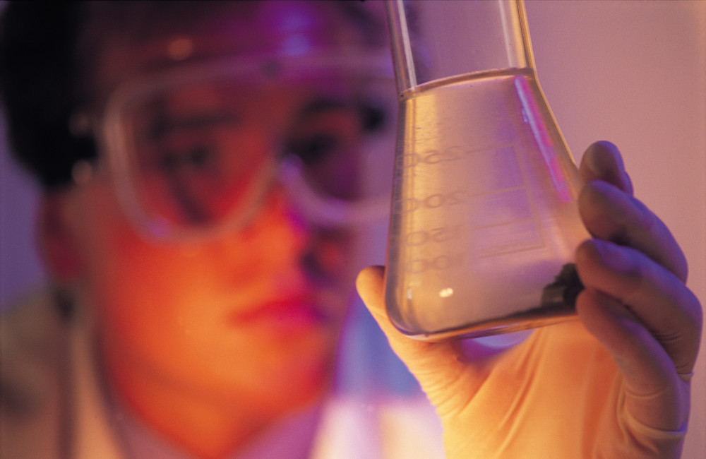 Scientists find a way to create drinking water from air