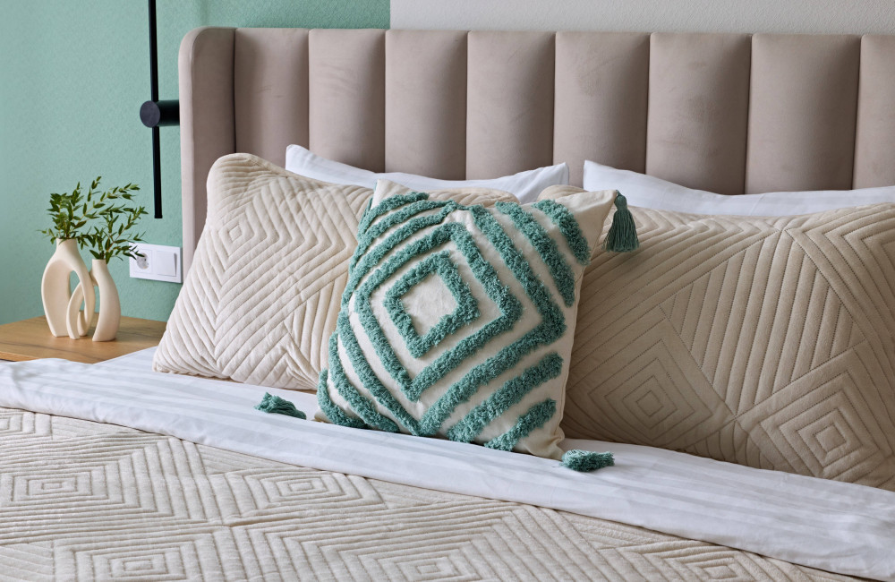 Scatter cushion clashes disrupting couples’ sleep