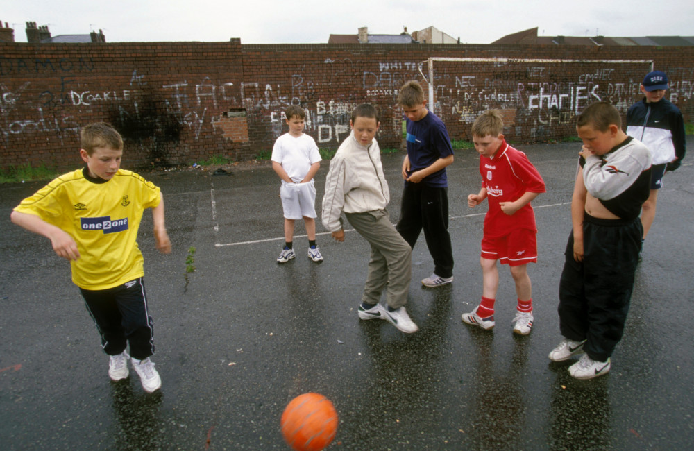 Kids now banned from playing out until 11
