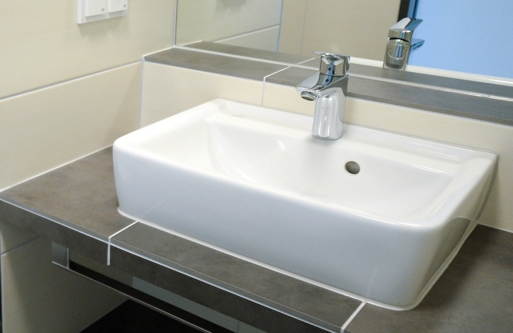 Man hit with £7,000 water bill